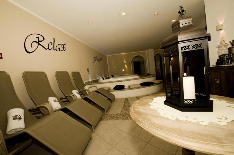 Hotel Villa Eden Rocca Pietore Kültér fotó